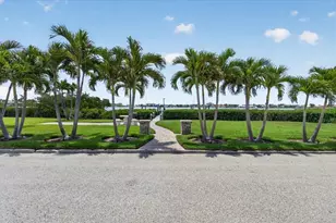 216 Sunrise Dr, Nokomis, FL 34275 - Photo 9