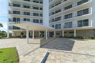 1 Benjamin Franklin Dr, Sarasota, FL 34236 - Photo 3