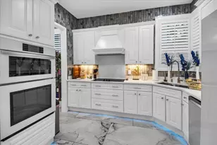115 Edmondson Ave, Sarasota, FL 34242 - Photo 17