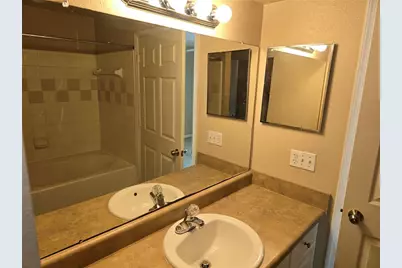 5601 Rosehill Road #203, Sarasota, FL 34233 - Photo 15