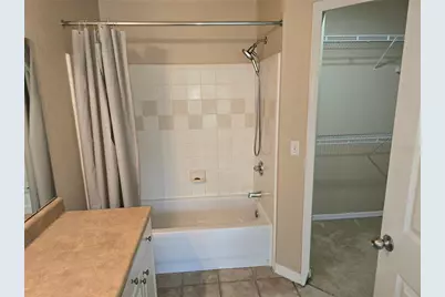 5601 Rosehill Road #203, Sarasota, FL 34233 - Photo 11