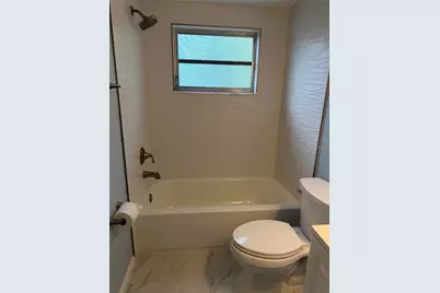 270 S Maple Street, Englewood, FL 34223 - Photo 5