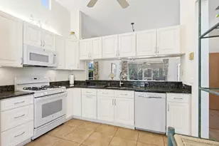 7706 Whitebridge Glen, University Park, FL 34201 - Photo 13