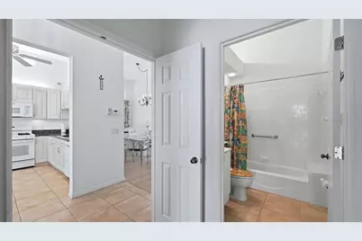 7706 Whitebridge Glen, University Park, FL 34201 - Photo 27