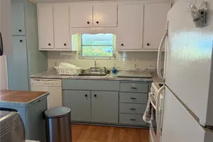 1451 Burning Tree St, Sarasota, FL 34234 - Photo 15