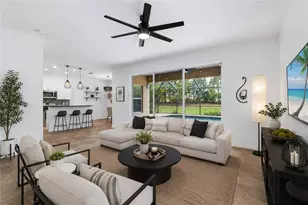 12224 Longview Lake Cir, Bradenton, FL 34211 - Photo 11