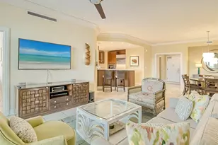 915 Seaside Dr, Sarasota, FL 34242 - Photo 11