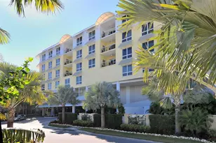 915 Seaside Dr, Sarasota, FL 34242 - Photo 3