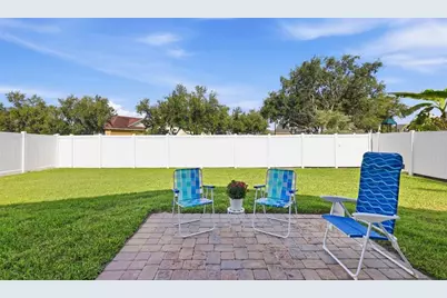 7106 35th Street E, Sarasota, FL 34243 - Photo 29
