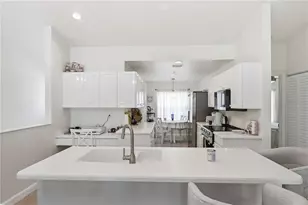 6594 Fairway Gardens Dr, Bradenton, FL 34203 - Photo 9