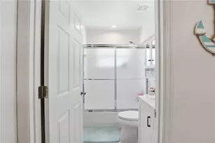 6594 Fairway Gardens Dr, Bradenton, FL 34203 - Photo 17