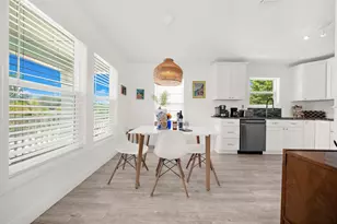 2375 Bahia Vista St, Sarasota, FL 34239 - Photo 23