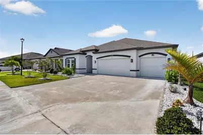 2530 Sand Gables Trail, Bradenton, FL 34208 - Photo 3