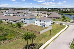 17448 Harvest Moon Way, Bradenton, FL 34211 - Photo 21