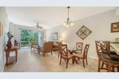 4655 Tower Hill Lane #2414, Sarasota, FL 34238 - Photo 3