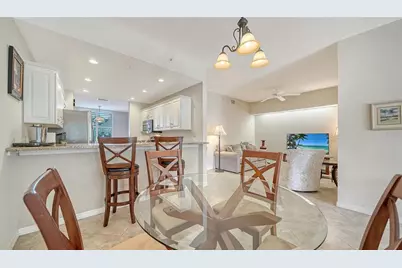 4655 Tower Hill Lane #2414, Sarasota, FL 34238 - Photo 11