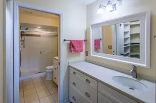 5658 Sheffield Greene Cir, Sarasota, FL 34235 - Photo 17