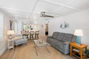 546 Spanish Dr S, Longboat Key, FL 34228 - Photo 15