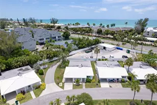 546 Spanish Dr S, Longboat Key, FL 34228 - Photo 39
