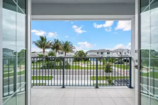 9236 Crestview Cir, Palm Beach Gardens, FL 33412 - Photo 39