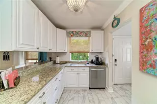 2250 Hillview St, Sarasota, FL 34239 - Photo 31