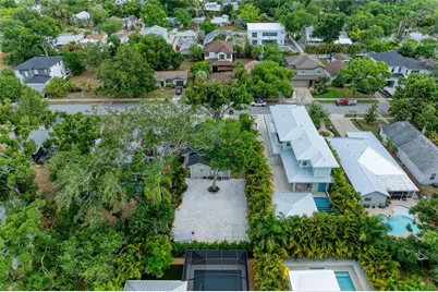 2250 Hillview Street, Sarasota, FL 34239 - Photo 57