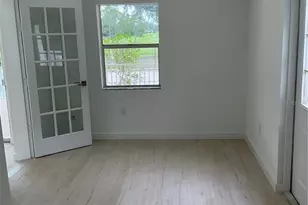 502 Magellan Dr, Sarasota, FL 34243 - Photo 35