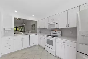 6050 28th St W, Bradenton, FL 34207 - Photo 5