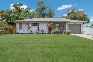 5202 Foxcroft Ct, Sarasota, FL 34232 - Photo 3