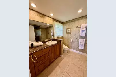 376 W Royal Flamingo Drive, Sarasota, FL 34236 - Photo 23