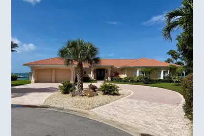 376 W Royal Flamingo Drive, Sarasota, FL 34236 - Photo 3