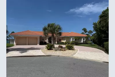 376 W Royal Flamingo Drive, Sarasota, FL 34236 - Photo 1