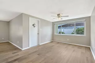 2706 White Sands Dr, Sarasota, FL 34231 - Photo 5