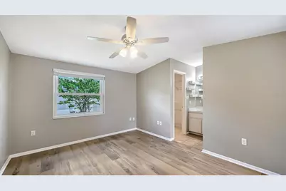 2706 White Sands Drive, Sarasota, FL 34231 - Photo 11
