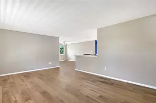 2706 White Sands Dr, Sarasota, FL 34231 - Photo 3