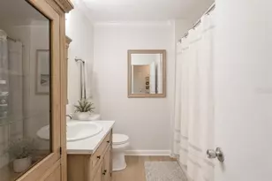 864 41st St, Sarasota, FL 34234 - Photo 13