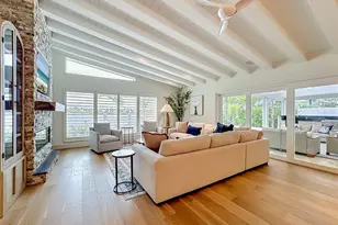 605 Key Royale Dr, Holmes Beach, FL 34217 - Photo 59