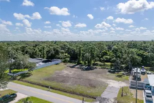 1941 E Leewynn Dr, Sarasota, FL 34240 - Photo 1