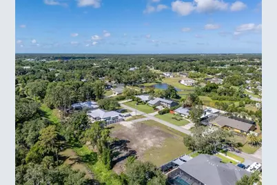 1941 E Leewynn Drive, Sarasota, FL 34240 - Photo 11