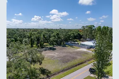 1941 E Leewynn Drive, Sarasota, FL 34240 - Photo 3