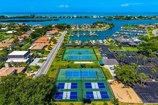 157 Lookout Point Dr, Osprey, FL 34229 - Photo 71