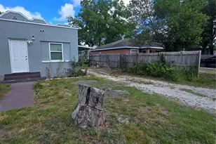 1220 33rd St NW, Winter Haven, FL 33881 - Photo 3