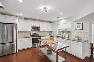 1201 Jamaica Rd, Venice, FL 34293 - Photo 9