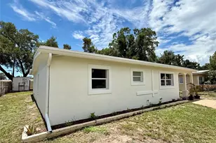 224 W Cornelius Cir, Sarasota, FL 34232 - Photo 39