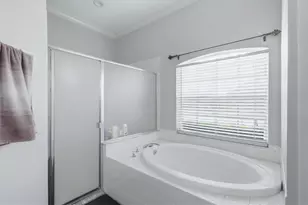 4617 Egmont Dr, Bradenton, FL 34203 - Photo 27