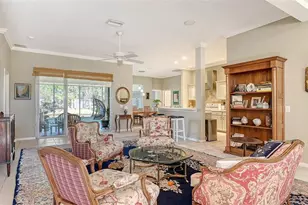 315 Londonderry Dr, Sarasota, FL 34240 - Photo 9