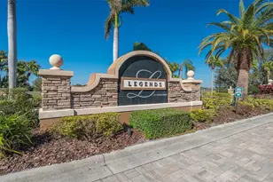 315 Londonderry Dr, Sarasota, FL 34240 - Photo 43