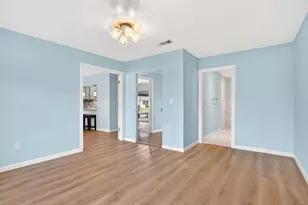1612 Bentwood Dr, Sun City Center, FL 33573 - Photo 27