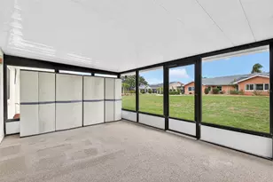 1612 Bentwood Dr, Sun City Center, FL 33573 - Photo 23