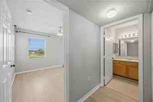 1195 Villagio Cir, Sarasota, FL 34237 - Photo 27